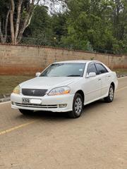 Toyota Mark II 2000 White for sale