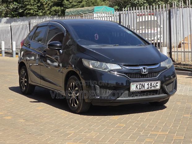 Honda Fit 2016 Black