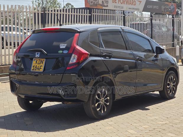 Honda Fit 2016 Black