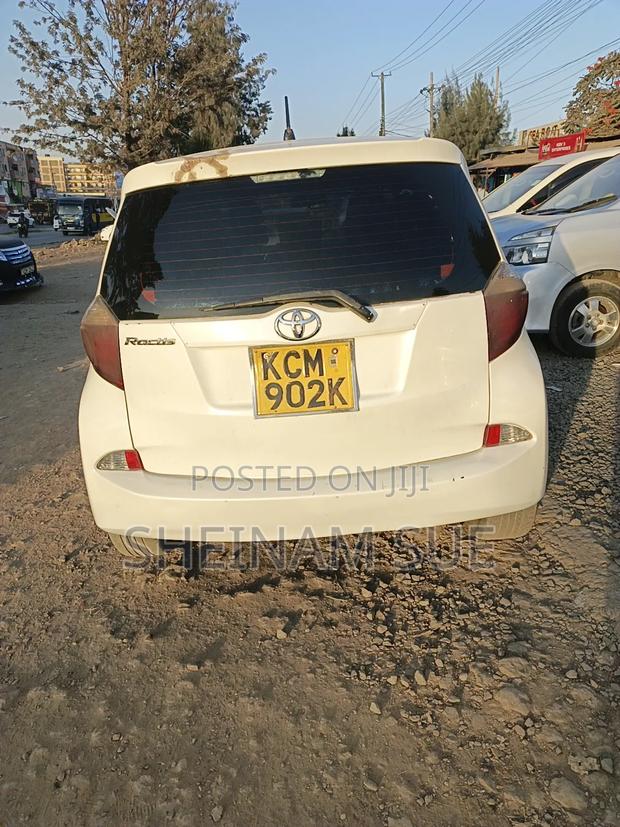 Toyota Ractis 2010 White