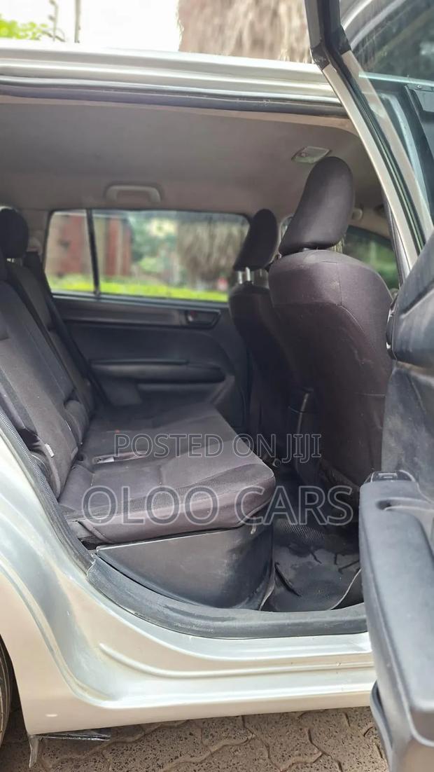 Toyota Corolla Fielder 2016 Silver
