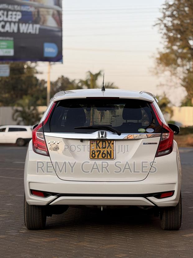 Honda Fit 2018 White