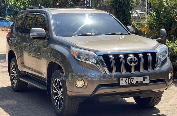 Toyota Land Cruiser Prado 2016 Brown