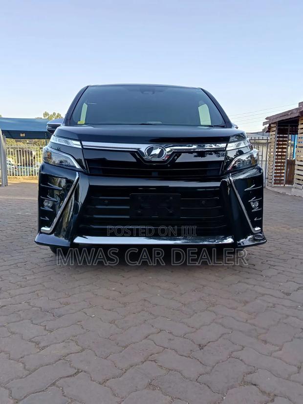 Toyota Voxy 2019 Black