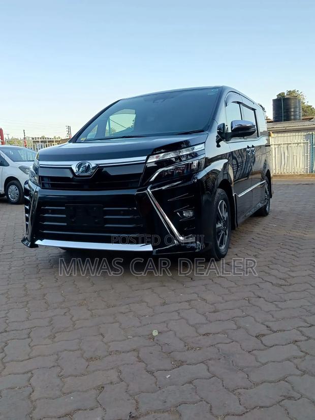 Toyota Voxy 2019 Black