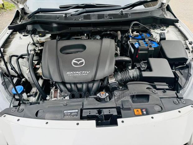 Mazda Demio 2017 White