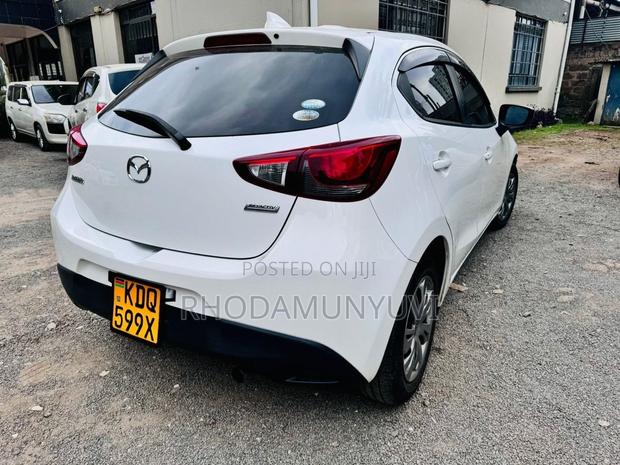 Mazda Demio 2017 White