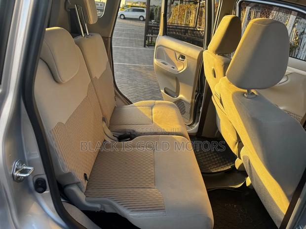 Daihatsu Move 2019 Silver