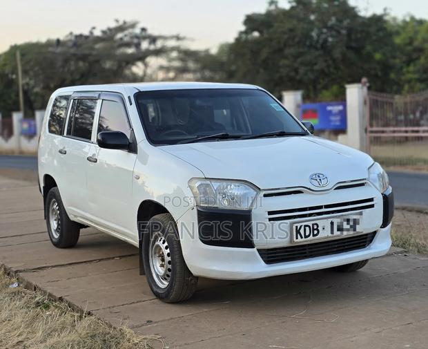 Toyota Probox 2015 White