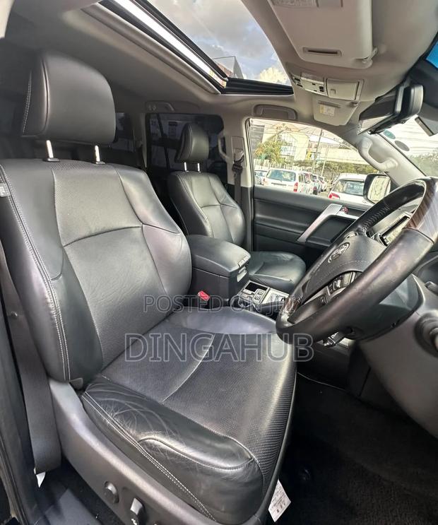 Toyota Land Cruiser 2019 Matt Black