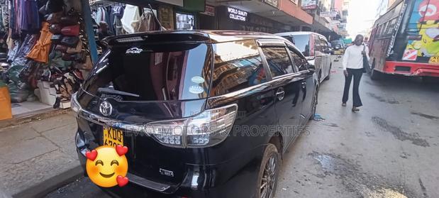 Toyota Wish 2017 Black