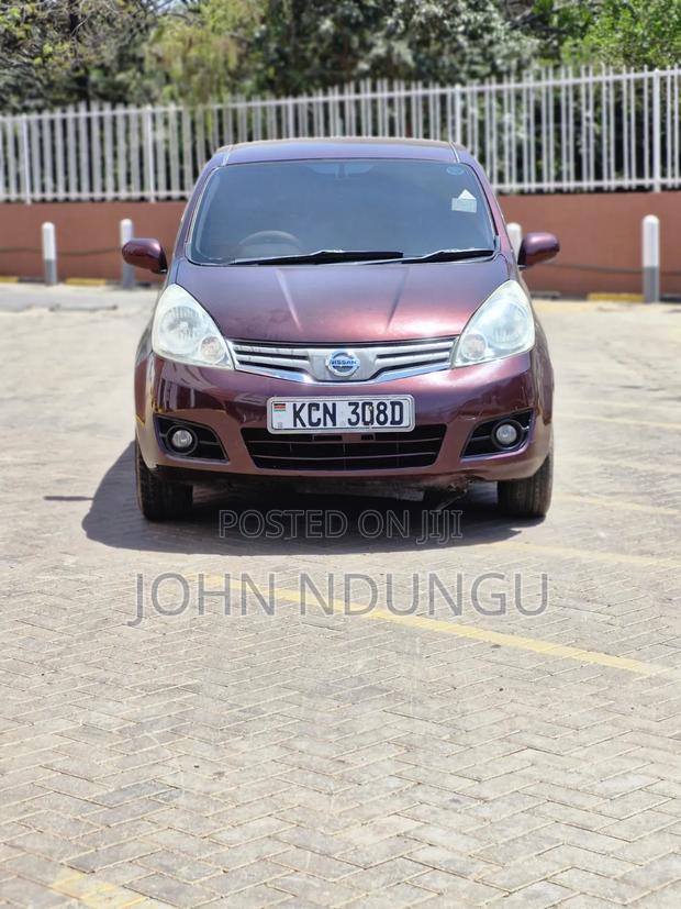 Nissan Note 2010 Burgundy