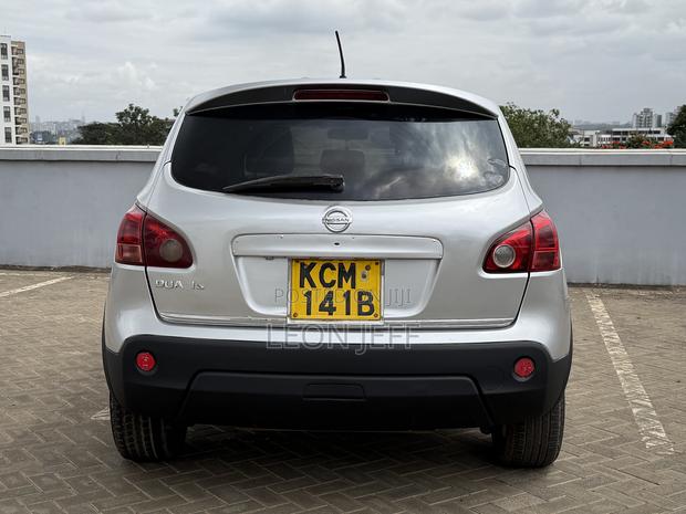Nissan Dualis 2010 Silver