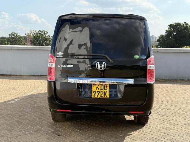 Honda Stepwgn 2013 Black