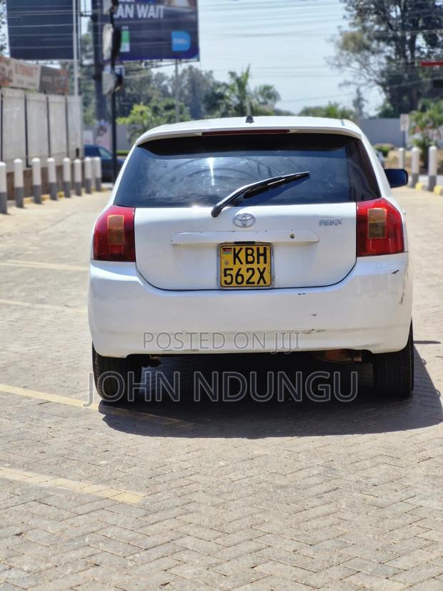 Toyota Corolla RunX 2003 White