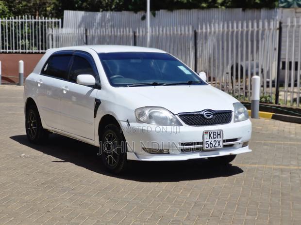 Toyota Corolla RunX 2003 White