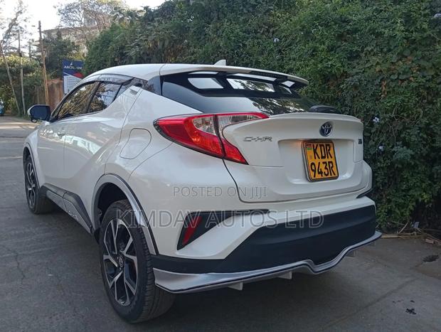 Toyota C-HR 2017 White