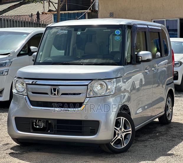 Honda N-Box 660 FWD 2019 Silver