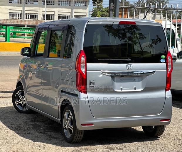 Honda N-Box 660 FWD 2019 Silver