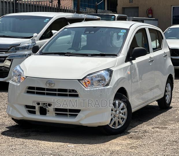 Toyota Pixis 2019 Pearl