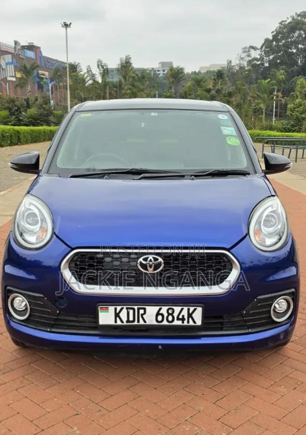 Toyota Passo 2017 Blue