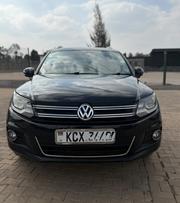 Volkswagen Tiguan 2012 Black for sale