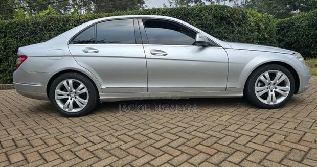 Mercedes-Benz C200 2008 Silver