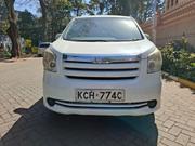 Toyota Noah 2009 White for sale