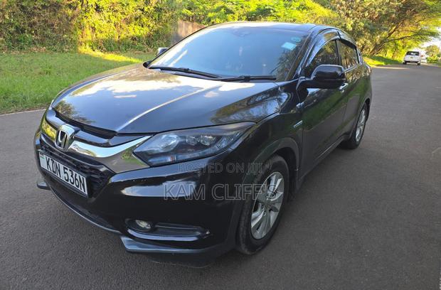 Honda Vezel 2016 Black