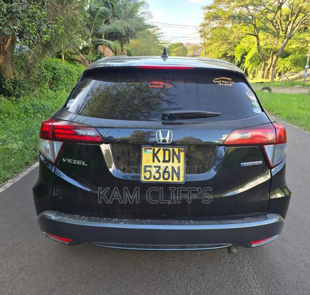 Honda Vezel 2016 Black