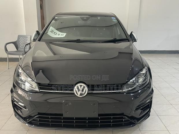 Volkswagen Golf 2019 Black