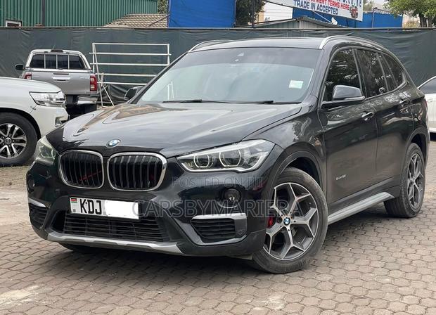 BMW X1 xDrive28i AWD 2016 Black