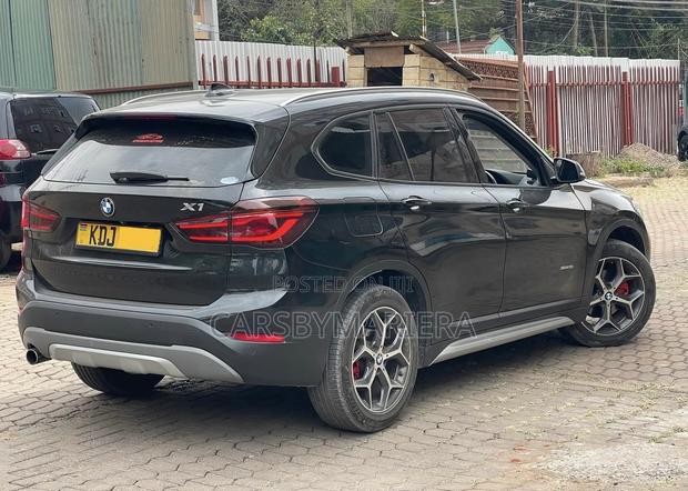 BMW X1 xDrive28i AWD 2016 Black