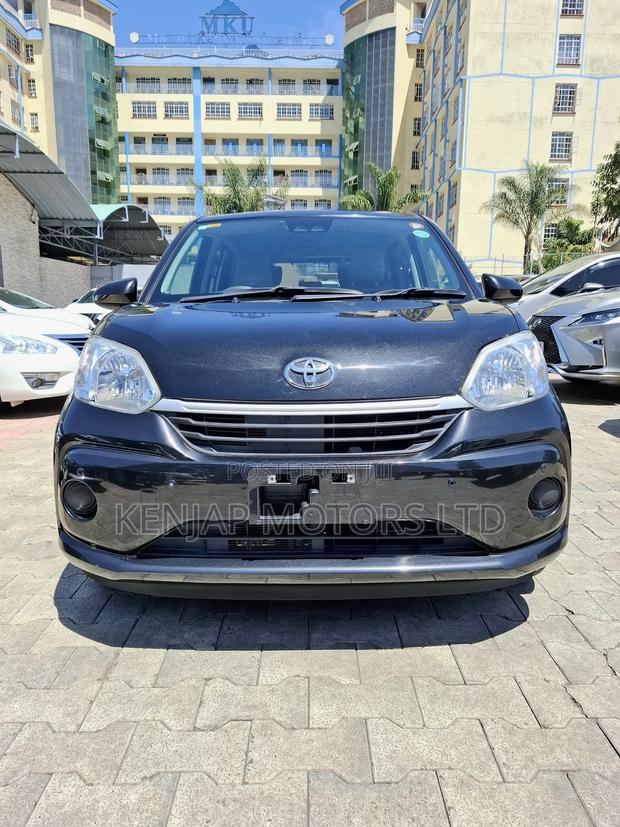 Toyota Passo 1.0 FWD 2019 Black