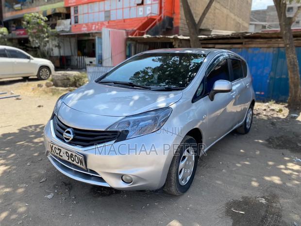 Nissan Note 2013 Silver
