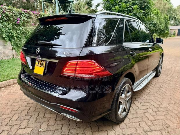 Mercedes-Benz GLE-Class GLE 350d 4MATIC 2017 Black