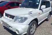 Mitsubishi Pajero 2002 White for sale