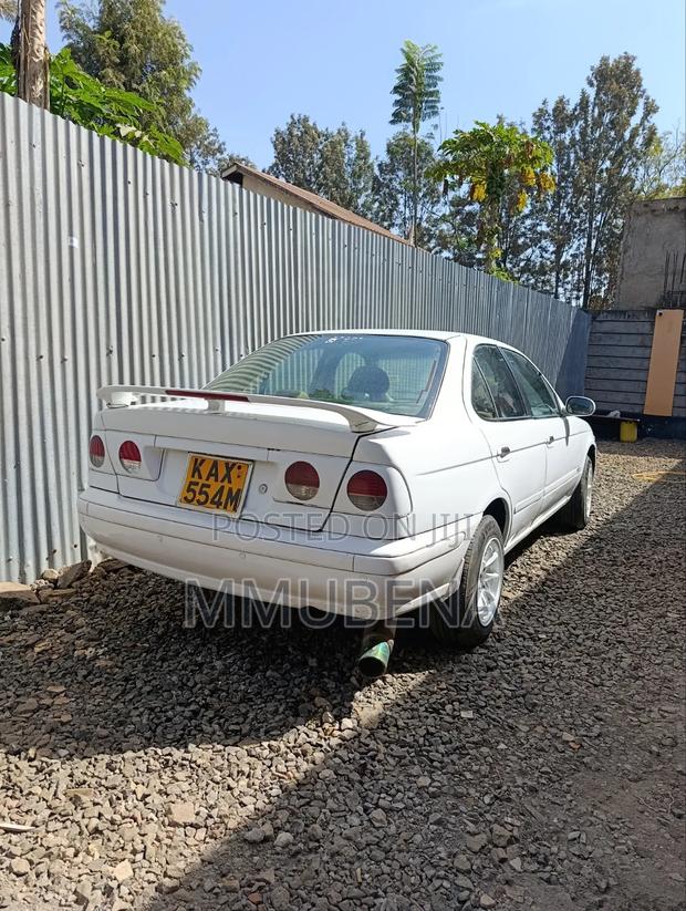 Nissan Sunny B15 Sedan 1.5 1999 White