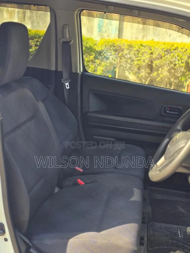 Suzuki Wagon R 2019 White