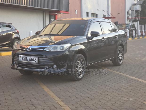 Toyota Axio 2015 Black