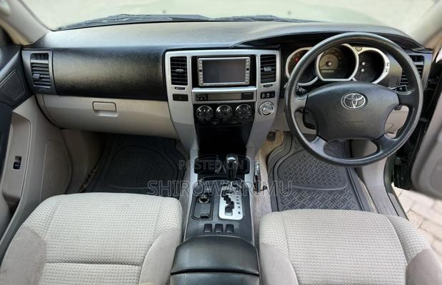 Toyota Hilux Surf 2004 Green