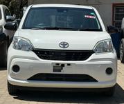 Toyota Passo 1.0 FWD 2018 White for sale