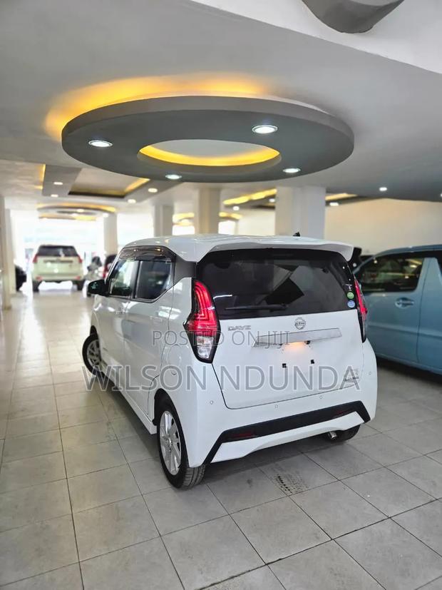 Nissan Dayz 2019 White
