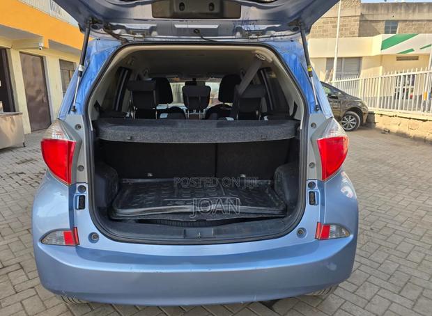 Toyota Ractis 2013 Blue