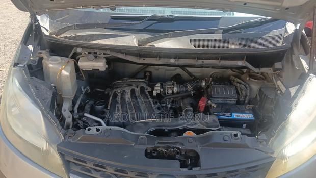 Nissan NV1500 2012 Gray