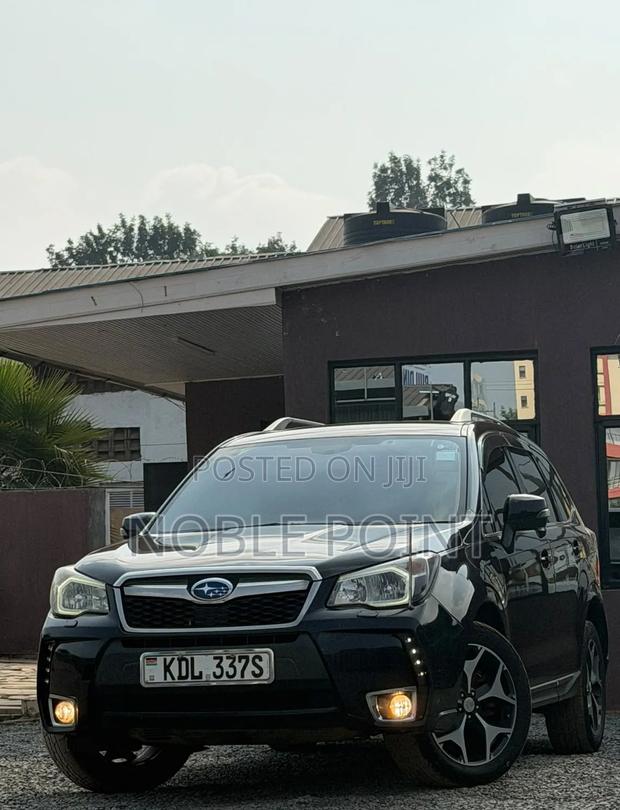 Subaru Forester 2015 Black