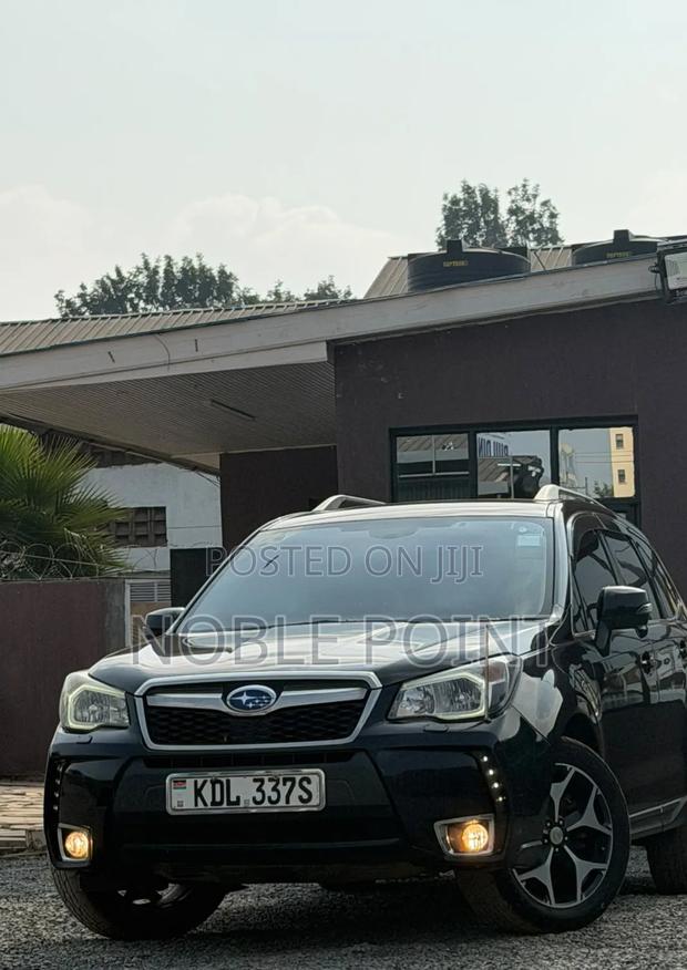 Subaru Forester 2015 Black