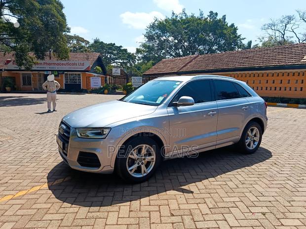 Audi Q3 2016 Silver