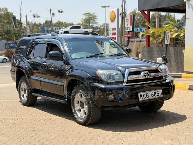 Toyota Hilux Surf 2.7 SSR 2008 Black
