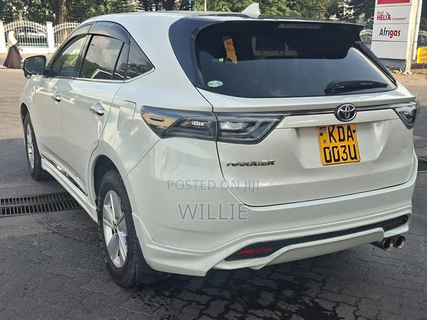 Toyota Harrier 2014 White
